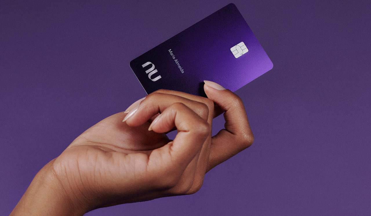 Cartão de Crédito Nubank Ultra Violeta